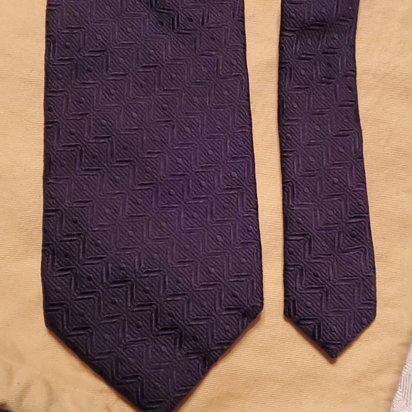 🔥BURBERRY Men's Tie!Classic pattern.Navy Blue!